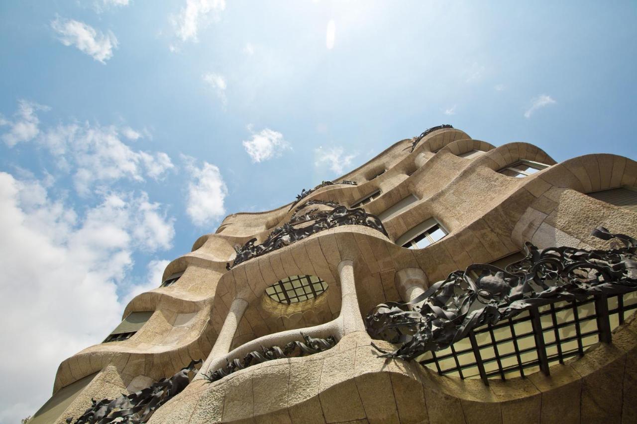 Muntanya - Apartments In Sagrada Familia バルセロナ エクステリア 写真